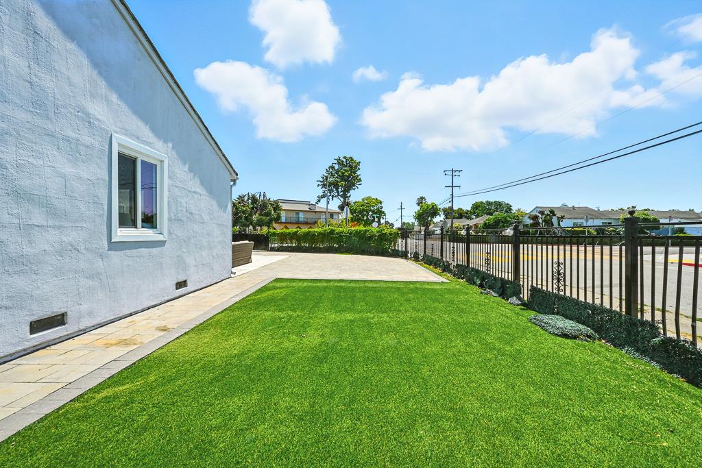 Detail Gallery Image 41 of 41 For 1504 York Ave, San Mateo,  CA 94401 - 3 Beds | 2 Baths
