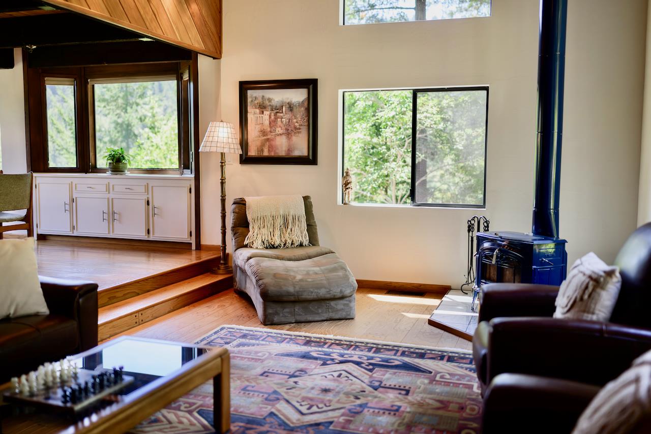 Detail Gallery Image 15 of 117 For 865 Valley View Rd, Ben Lomond,  CA 95005 - 3 Beds | 2/1 Baths