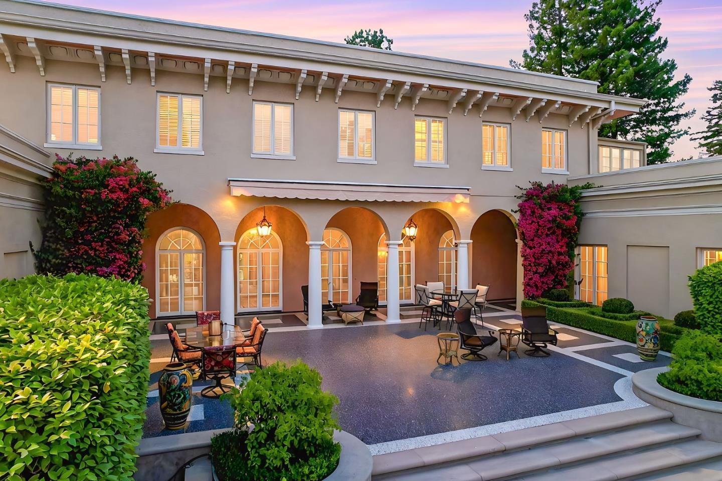 Detail Gallery Image 16 of 43 For 245 W Santa Inez Ave, Hillsborough,  CA 94010 - 5 Beds | 5/1 Baths