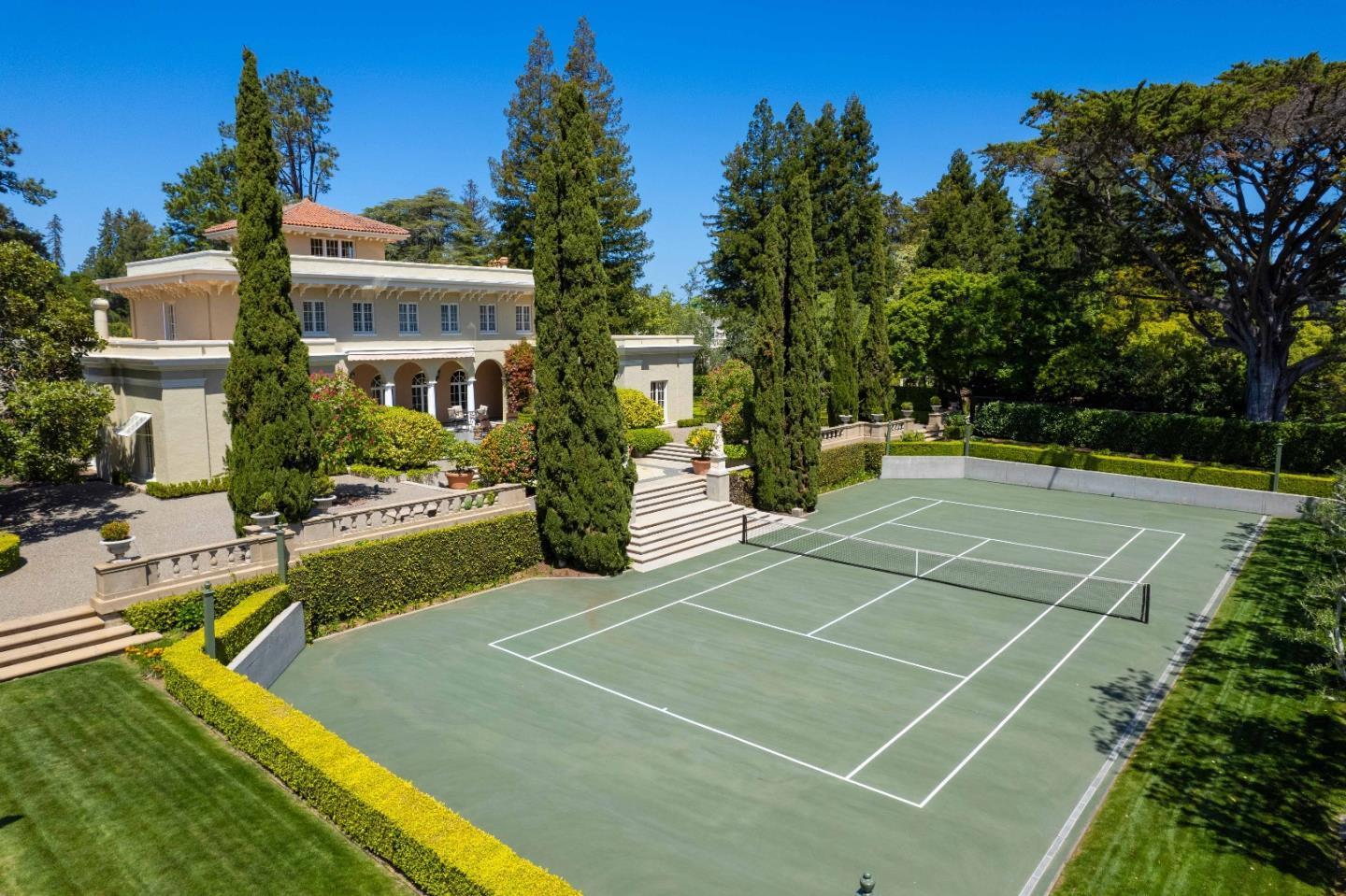 Detail Gallery Image 4 of 43 For 245 W Santa Inez Ave, Hillsborough,  CA 94010 - 5 Beds | 5/1 Baths