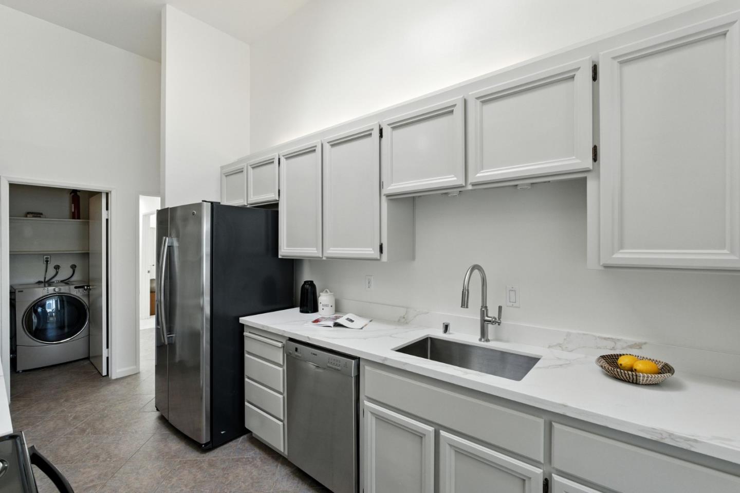 Detail Gallery Image 21 of 72 For 632 Portofino Ln, Foster City,  CA 94404 - 2 Beds | 2 Baths