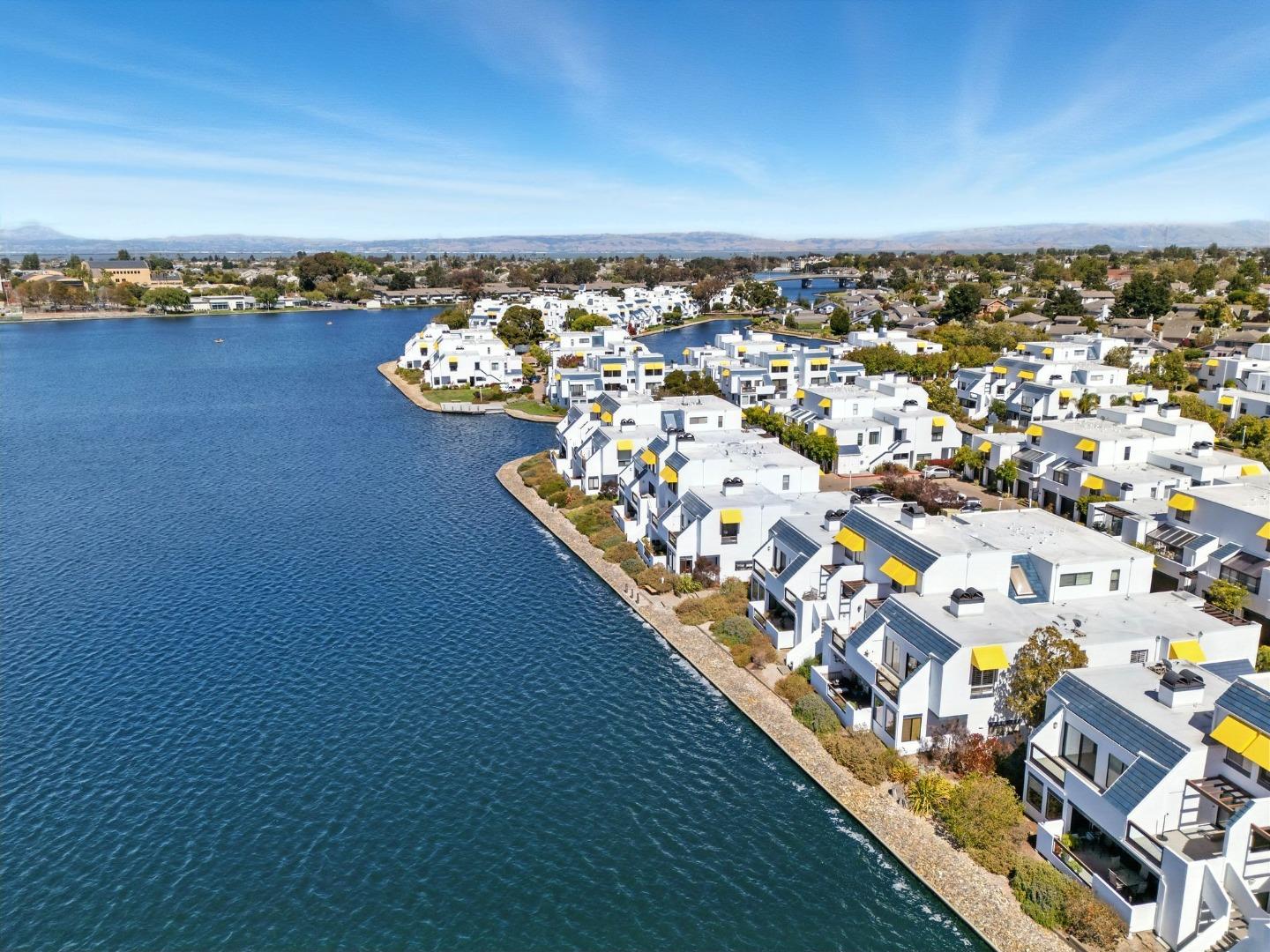 Detail Gallery Image 61 of 72 For 632 Portofino Ln, Foster City,  CA 94404 - 2 Beds | 2 Baths