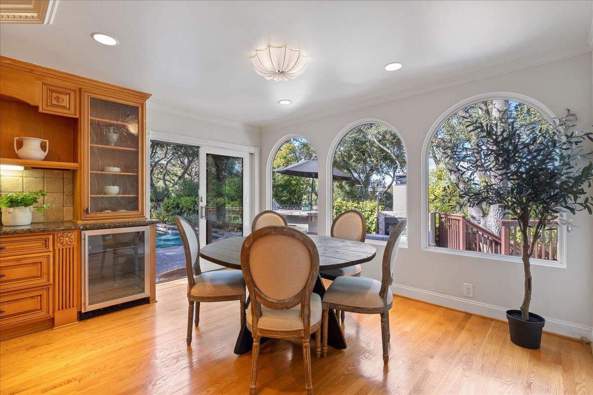 Detail Gallery Image 11 of 31 For 105 Vista Del Prado, Los Gatos,  CA 95030 - 5 Beds | 4 Baths