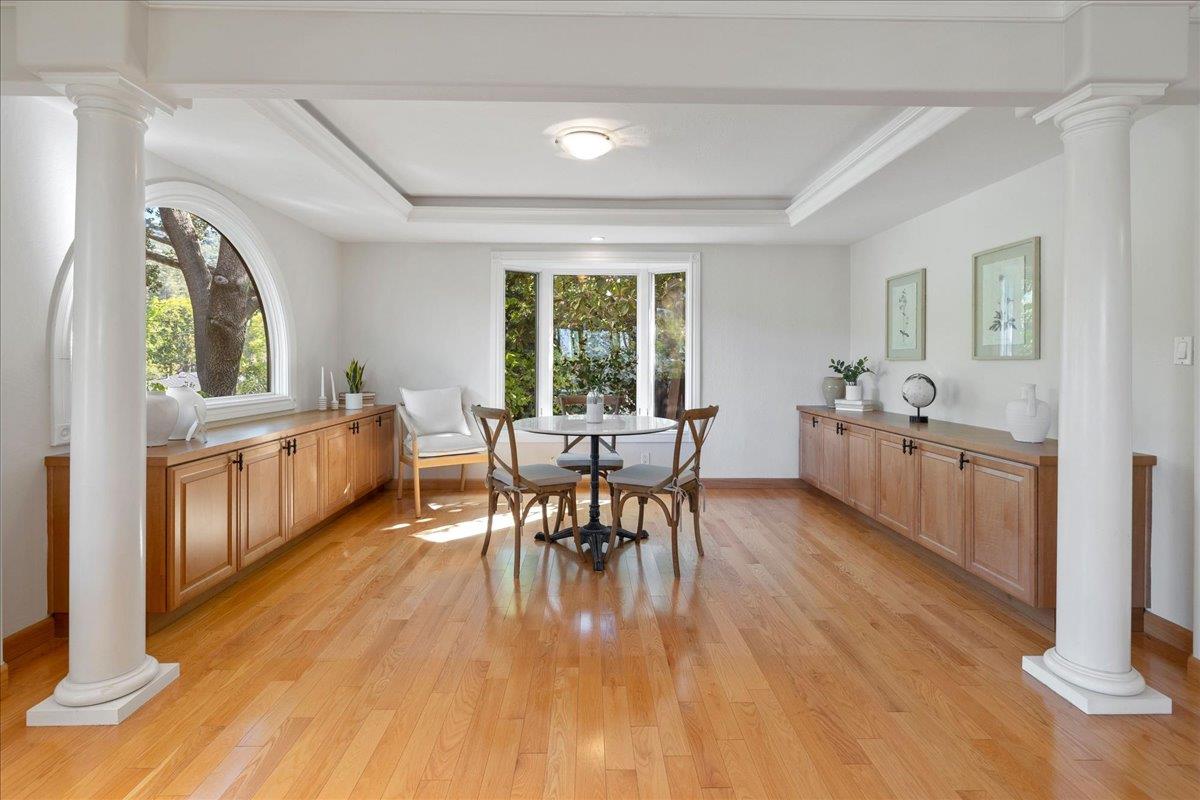 Detail Gallery Image 14 of 31 For 105 Vista Del Prado, Los Gatos,  CA 95030 - 5 Beds | 4 Baths