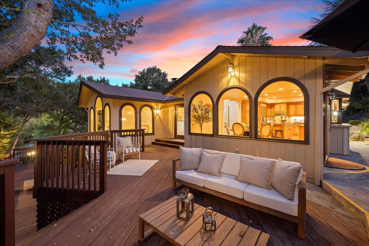 Detail Gallery Image 28 of 31 For 105 Vista Del Prado, Los Gatos,  CA 95030 - 5 Beds | 4 Baths