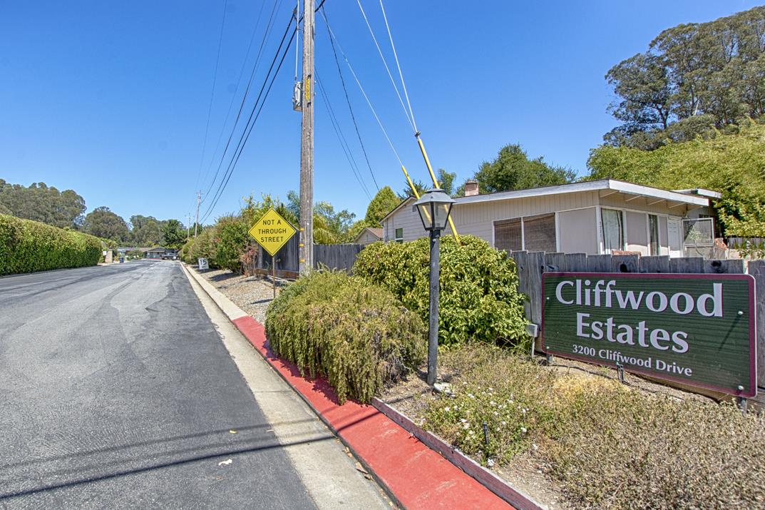 Detail Gallery Image 2 of 19 For 3390 Ashwood Way #39,  Soquel,  CA 95073 - 2 Beds | 2 Baths