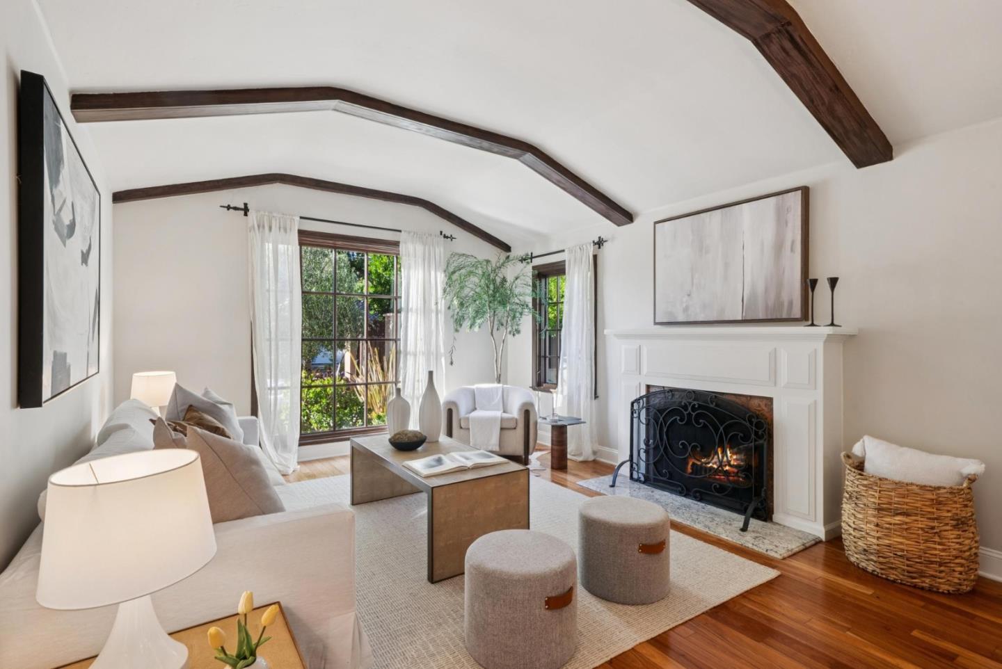 Detail Gallery Image 11 of 85 For 1198 Roycott Way, San Jose,  CA 95125 - 4 Beds | 2/1 Baths