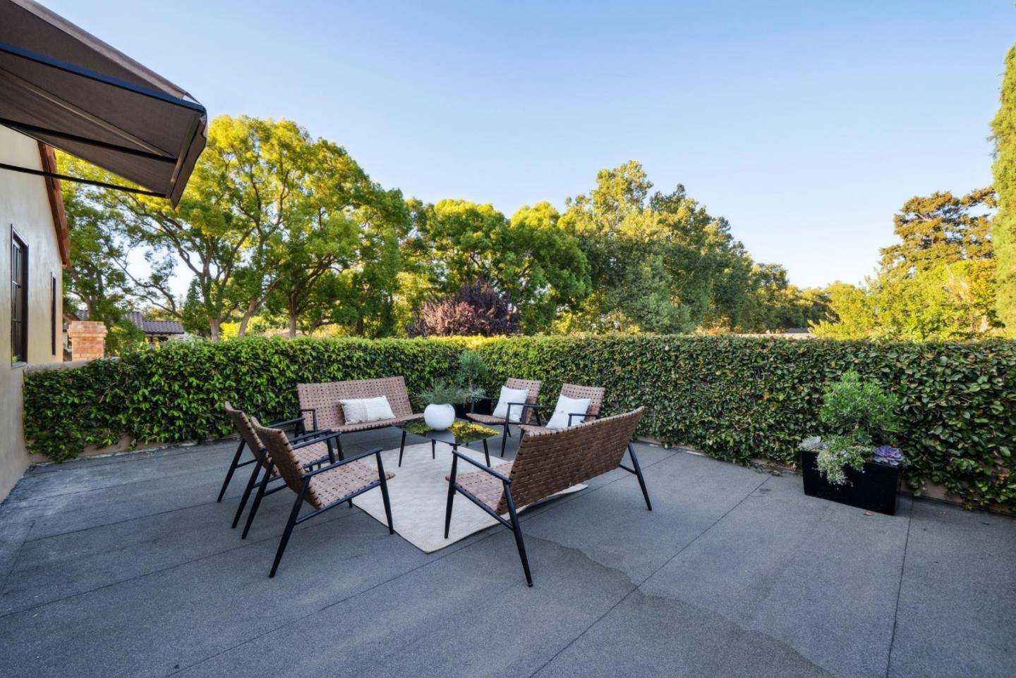 Detail Gallery Image 26 of 85 For 1198 Roycott Way, San Jose,  CA 95125 - 4 Beds | 2/1 Baths