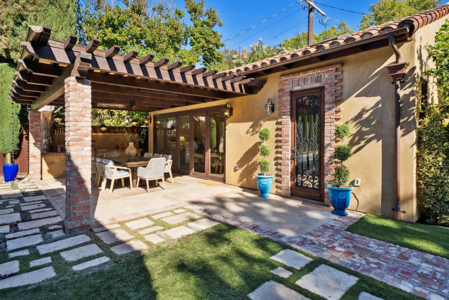 Detail Gallery Image 40 of 85 For 1198 Roycott Way, San Jose,  CA 95125 - 4 Beds | 2/1 Baths