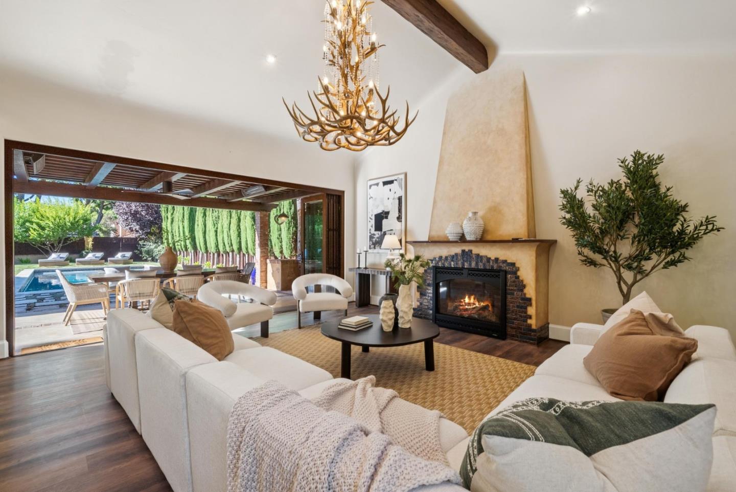 Detail Gallery Image 50 of 85 For 1198 Roycott Way, San Jose,  CA 95125 - 4 Beds | 2/1 Baths