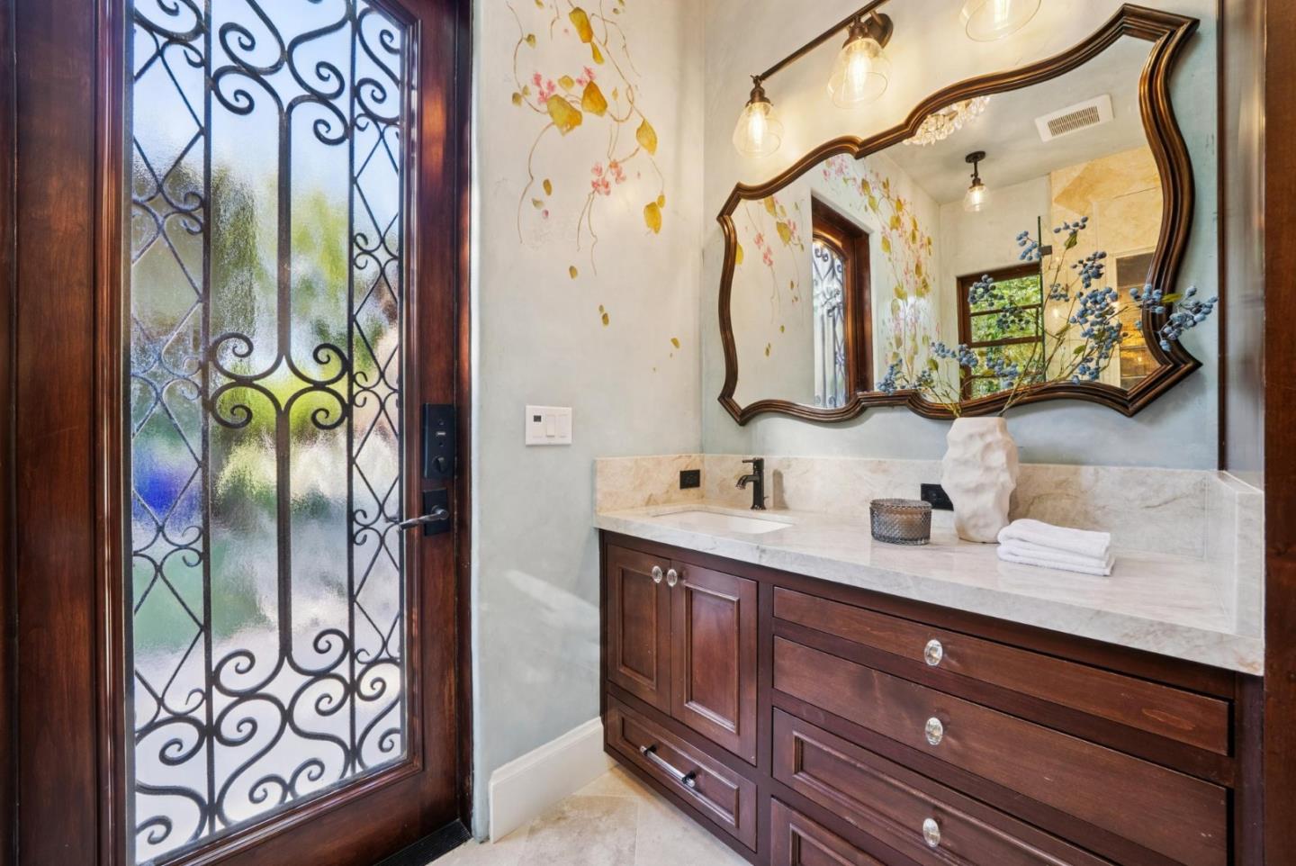Detail Gallery Image 54 of 85 For 1198 Roycott Way, San Jose,  CA 95125 - 4 Beds | 2/1 Baths