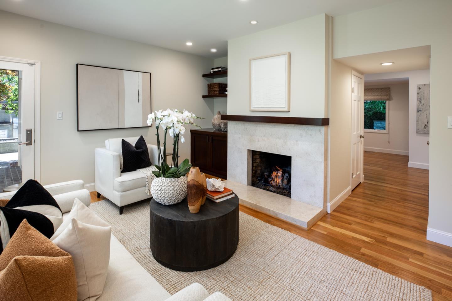 Detail Gallery Image 17 of 39 For 331 Arlington Rd, Redwood City,  CA 94062 - 4 Beds | 2/1 Baths