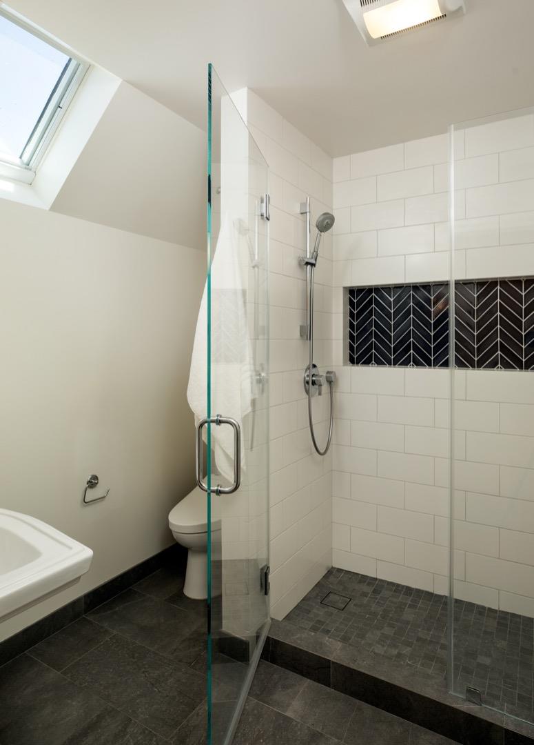 Detail Gallery Image 34 of 39 For 331 Arlington Rd, Redwood City,  CA 94062 - 4 Beds | 2/1 Baths