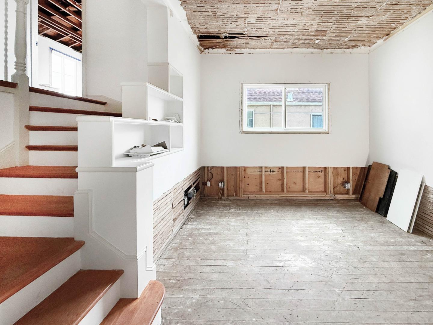 Detail Gallery Image 11 of 33 For 3060 19th Ave, San Francisco,  CA 94132 - 3 Beds | 1/1 Baths