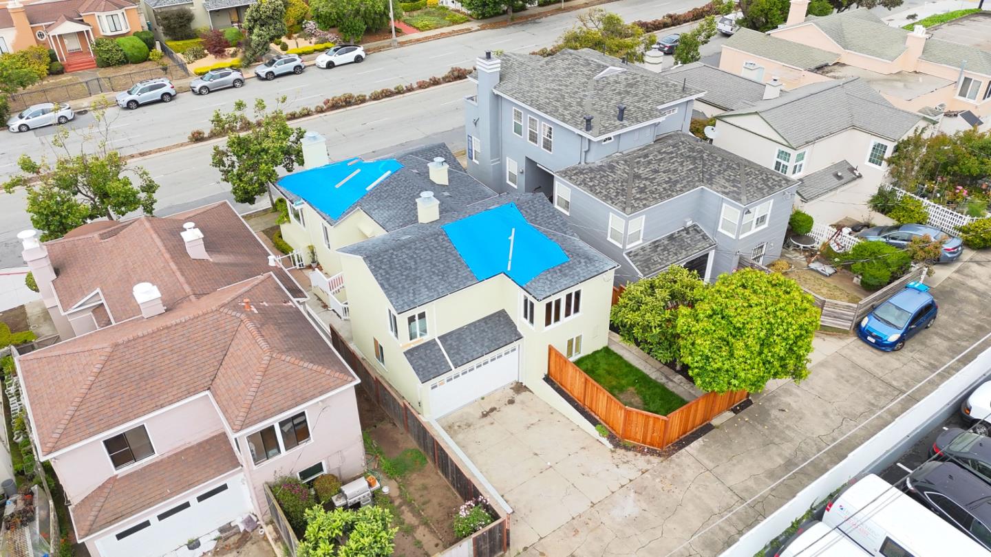 Detail Gallery Image 26 of 33 For 3060 19th Ave, San Francisco,  CA 94132 - 3 Beds | 1/1 Baths