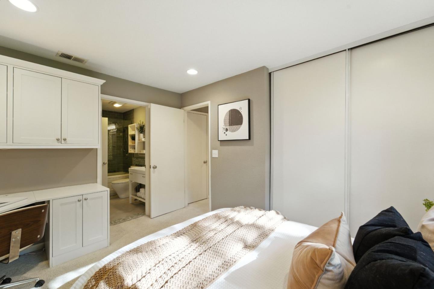 Detail Gallery Image 11 of 24 For 5457 Makati Cir, San Jose,  CA 95123 - 1 Beds | 1 Baths