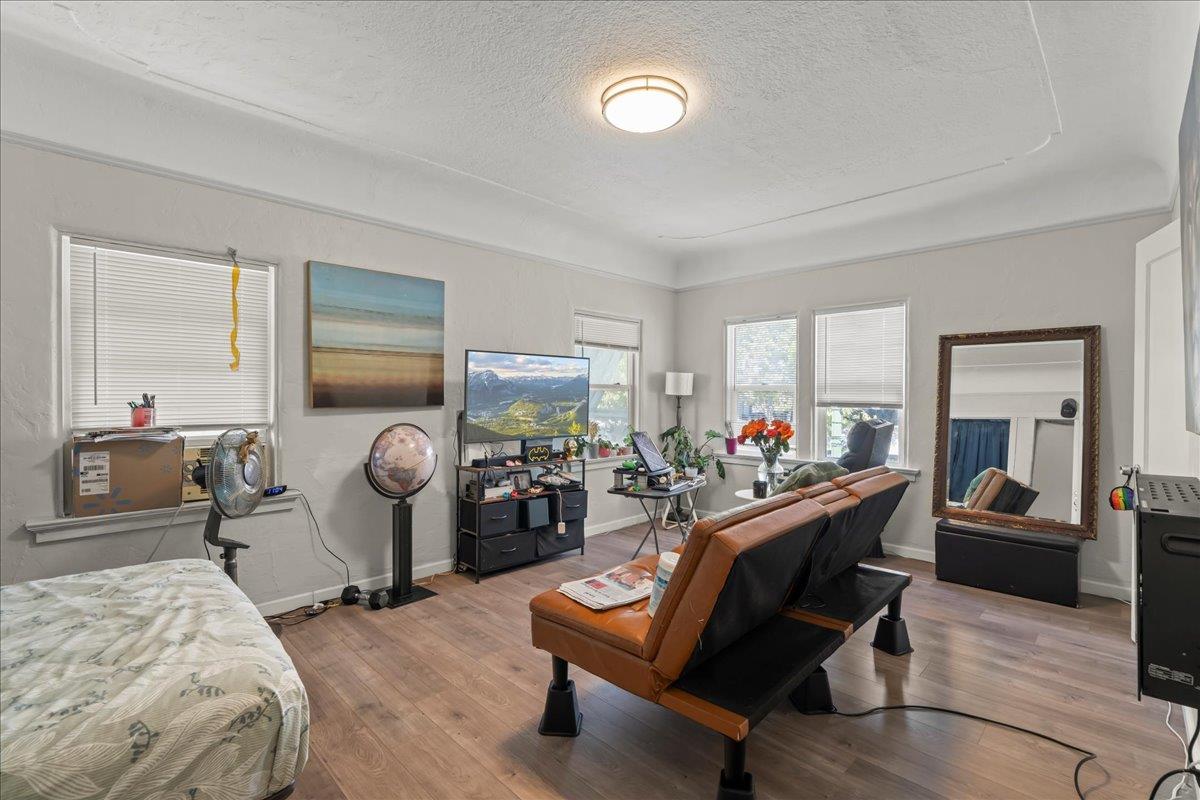 Detail Gallery Image 5 of 13 For 162 E San Salvador St, San Jose,  CA 95112 - – Beds | – Baths