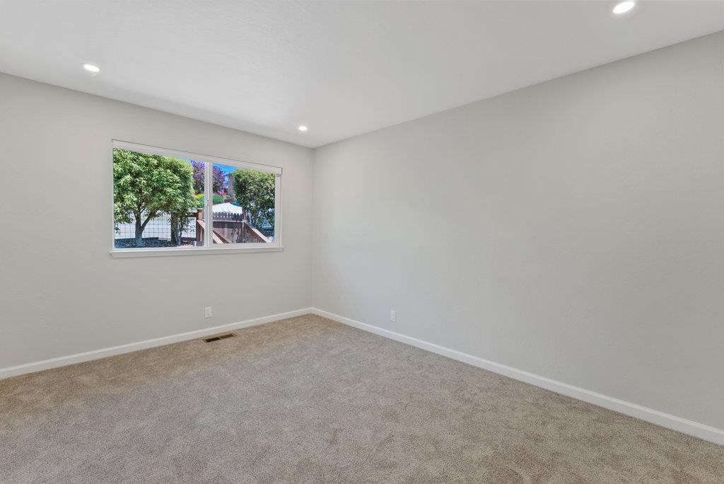 Detail Gallery Image 12 of 42 For 221 Carey Ave, Freedom,  CA 95019 - – Beds | – Baths