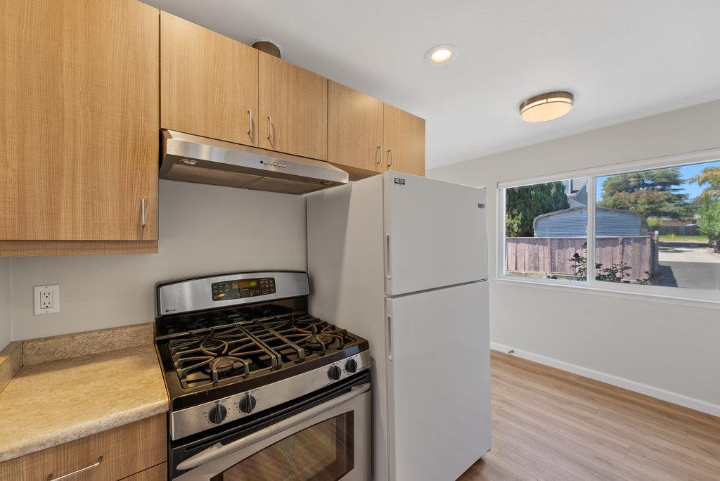 Detail Gallery Image 24 of 42 For 221 Carey Ave, Freedom,  CA 95019 - – Beds | – Baths