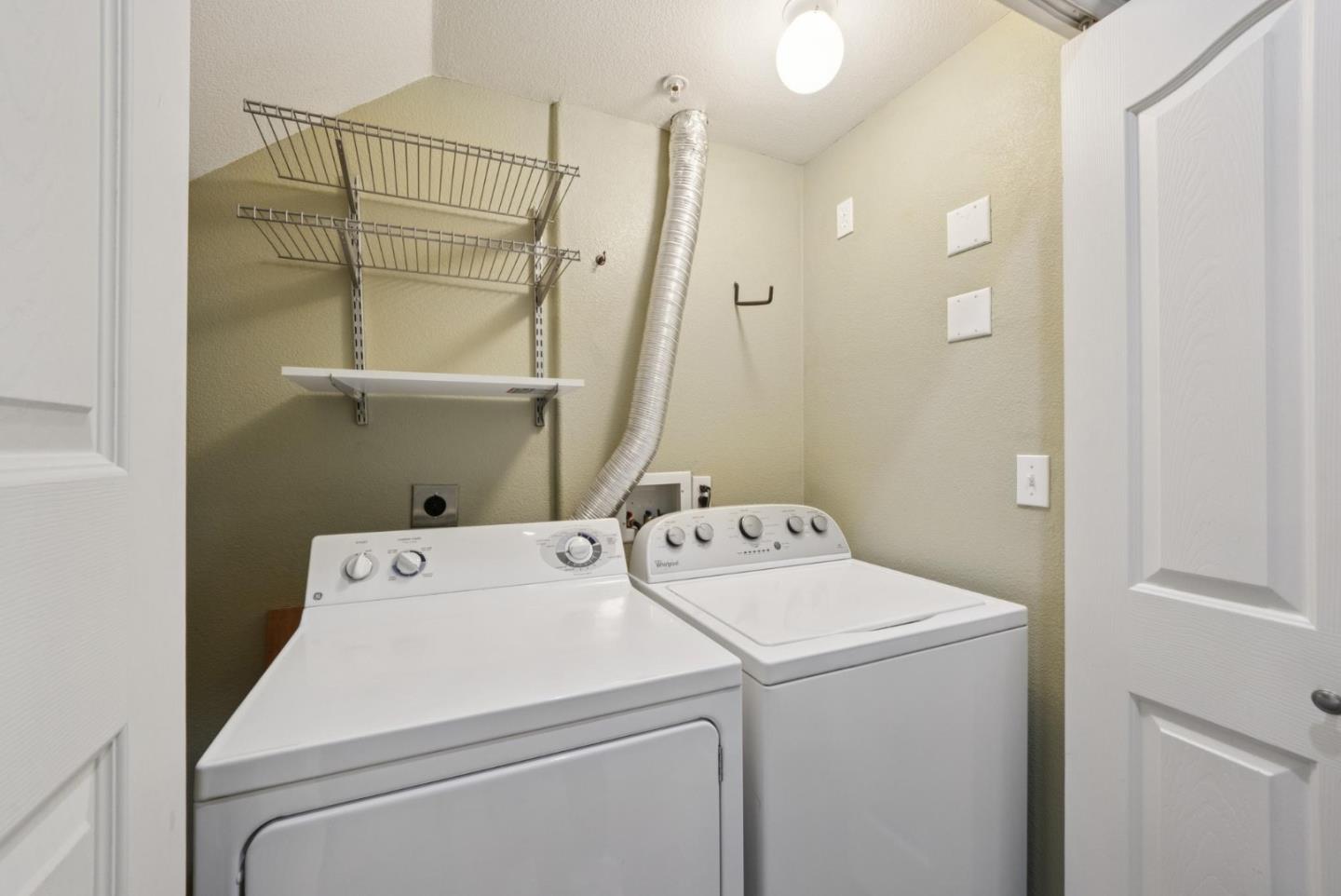 Detail Gallery Image 10 of 19 For 808 Lenzen Ave #106,  San Jose,  CA 95126 - 2 Beds | 2/1 Baths