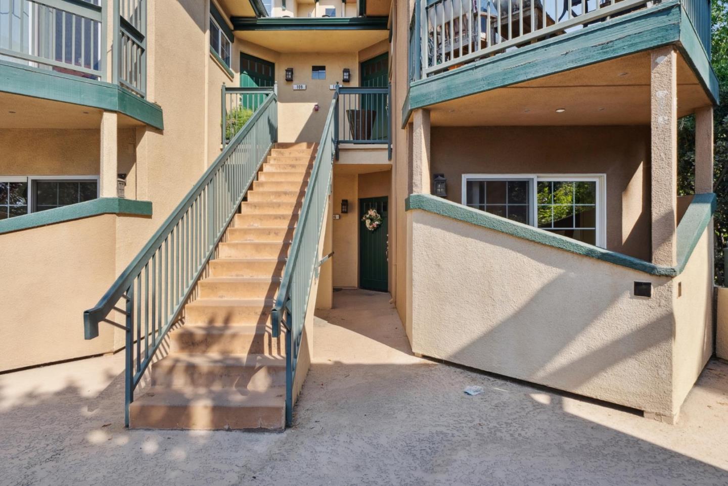 Detail Gallery Image 18 of 19 For 808 Lenzen Ave #106,  San Jose,  CA 95126 - 2 Beds | 2/1 Baths