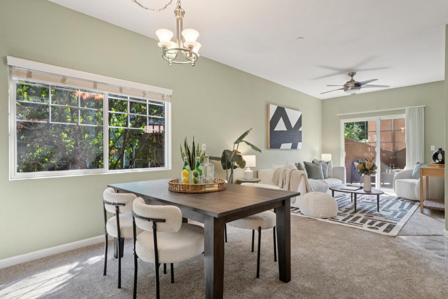 Detail Gallery Image 5 of 19 For 808 Lenzen Ave #106,  San Jose,  CA 95126 - 2 Beds | 2/1 Baths