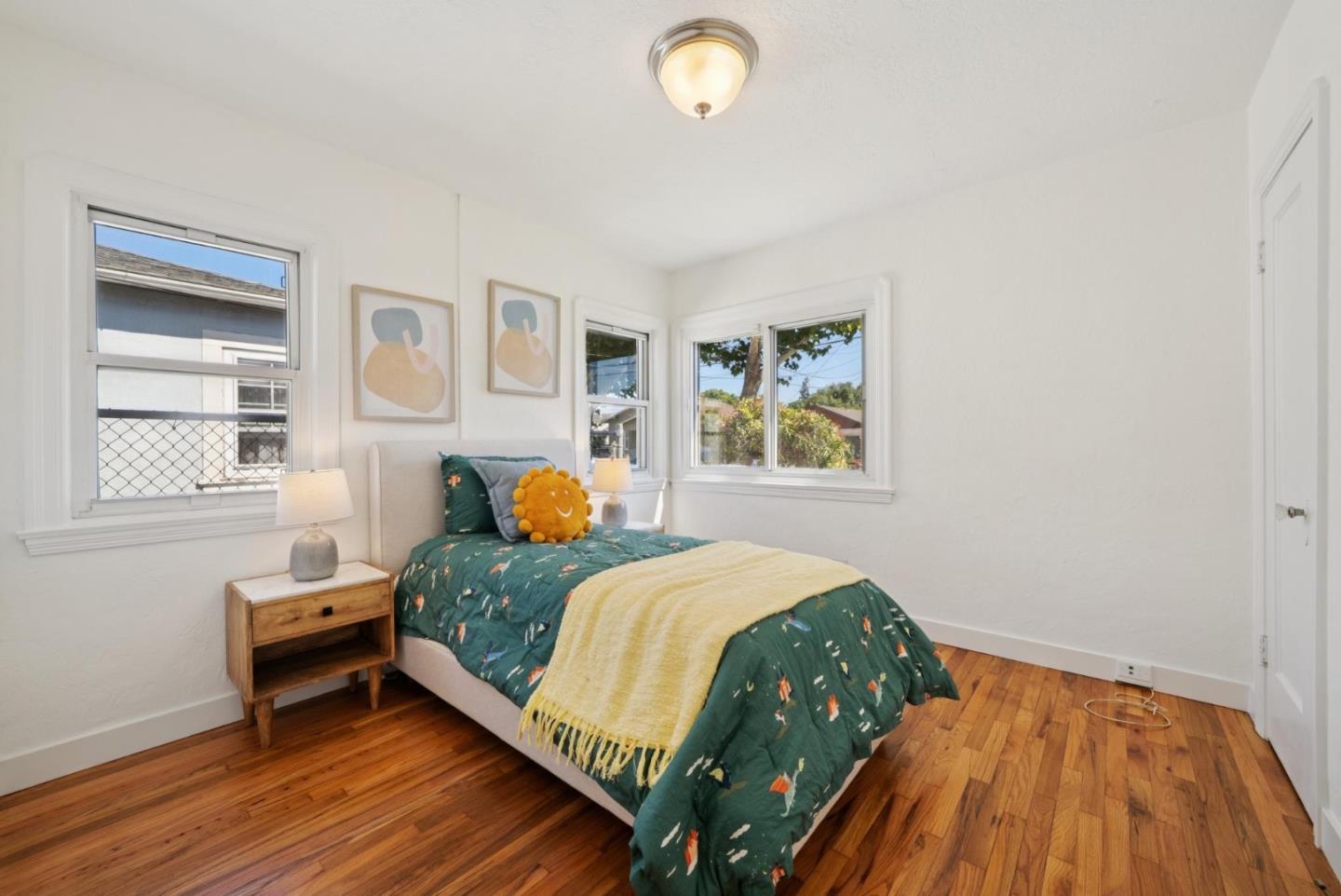 Detail Gallery Image 10 of 17 For 1157 Plum St, San Jose,  CA 95110 - 2 Beds | 1 Baths
