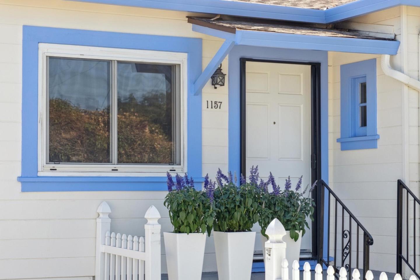 Detail Gallery Image 2 of 17 For 1157 Plum St, San Jose,  CA 95110 - 2 Beds | 1 Baths