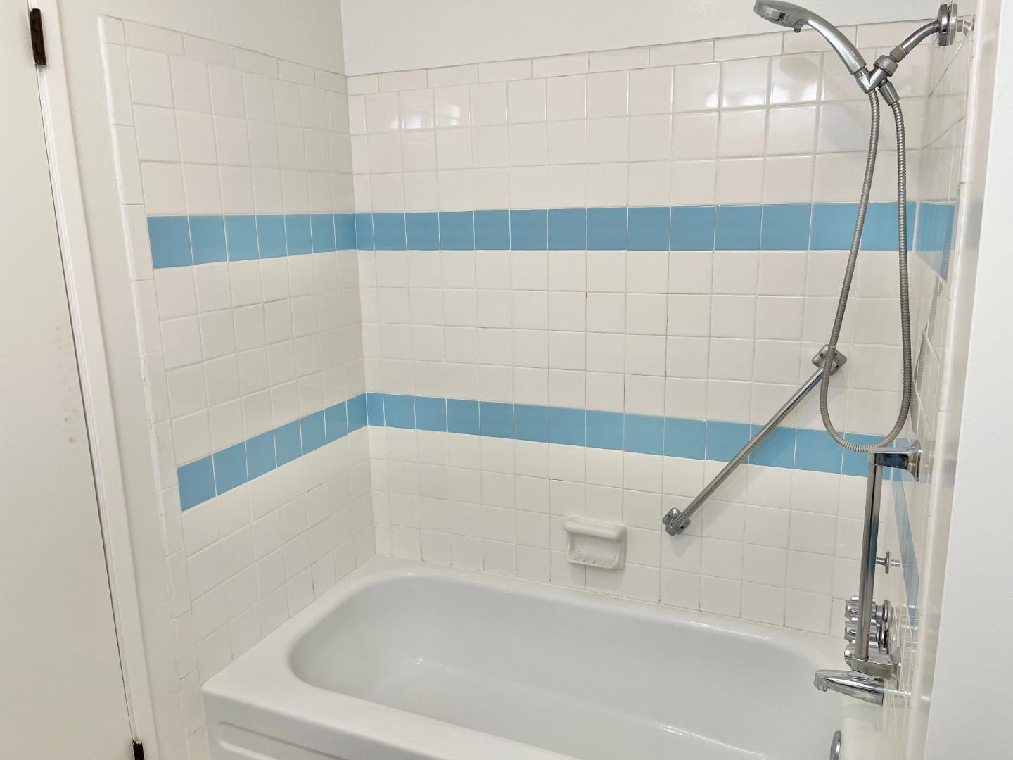 Detail Gallery Image 18 of 22 For 4428 Moffitt Dr, Napa,  CA 94558 - 3 Beds | 2 Baths