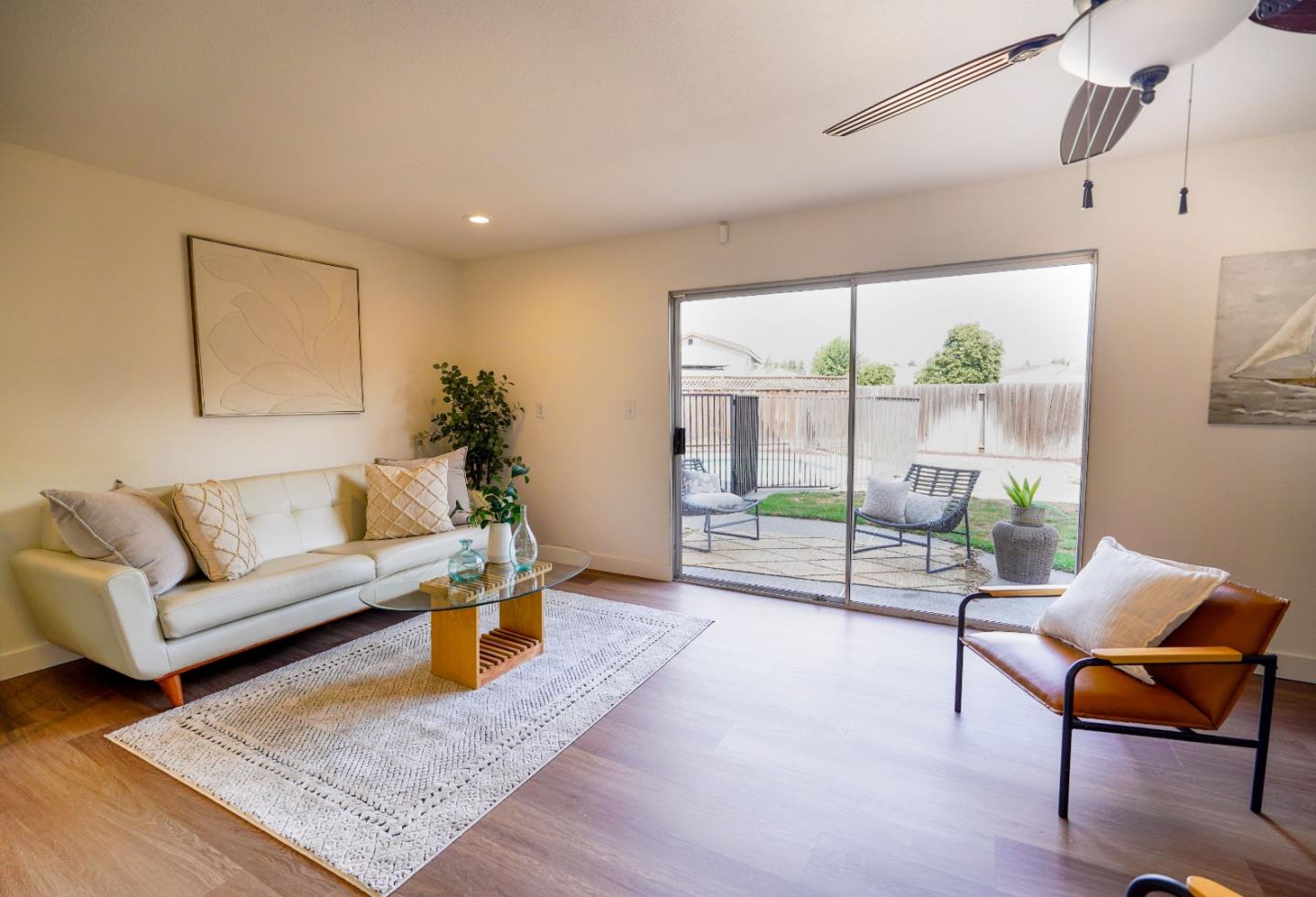 Detail Gallery Image 25 of 32 For 1317 Bilbo Ct, San Jose,  CA 95121 - 4 Beds | 3 Baths