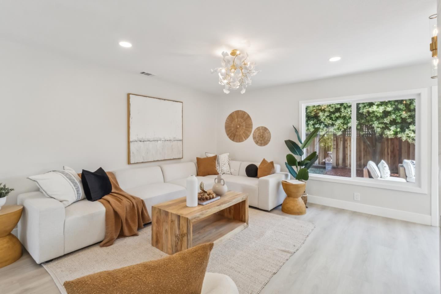 Detail Gallery Image 11 of 35 For 6129 Glen Harbor Dr, San Jose,  CA 95123 - 4 Beds | 2 Baths