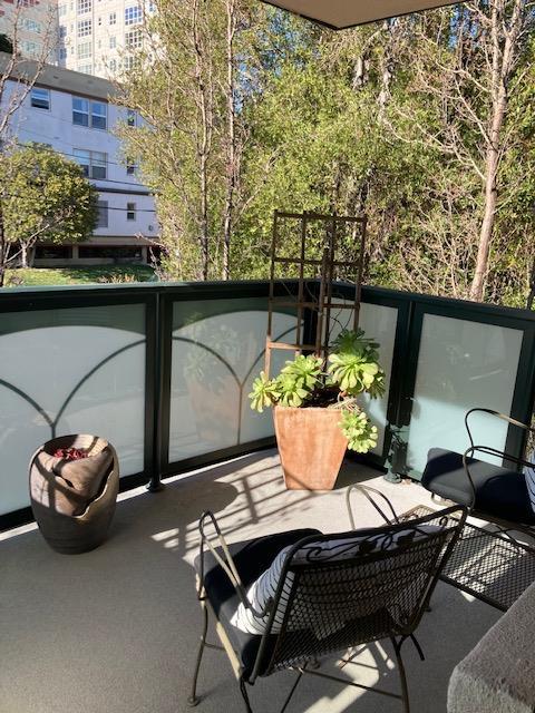 Detail Gallery Image 11 of 20 For 10 Crystal Springs Rd #2214,  San Mateo,  CA 94402 - 2 Beds | 2 Baths