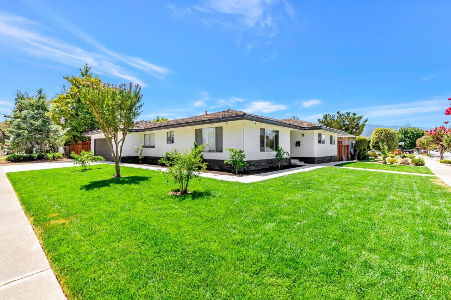 Detail Gallery Image 1 of 47 For 700 Eschenburg Dr, Gilroy,  CA 95020 - 3 Beds | 2 Baths