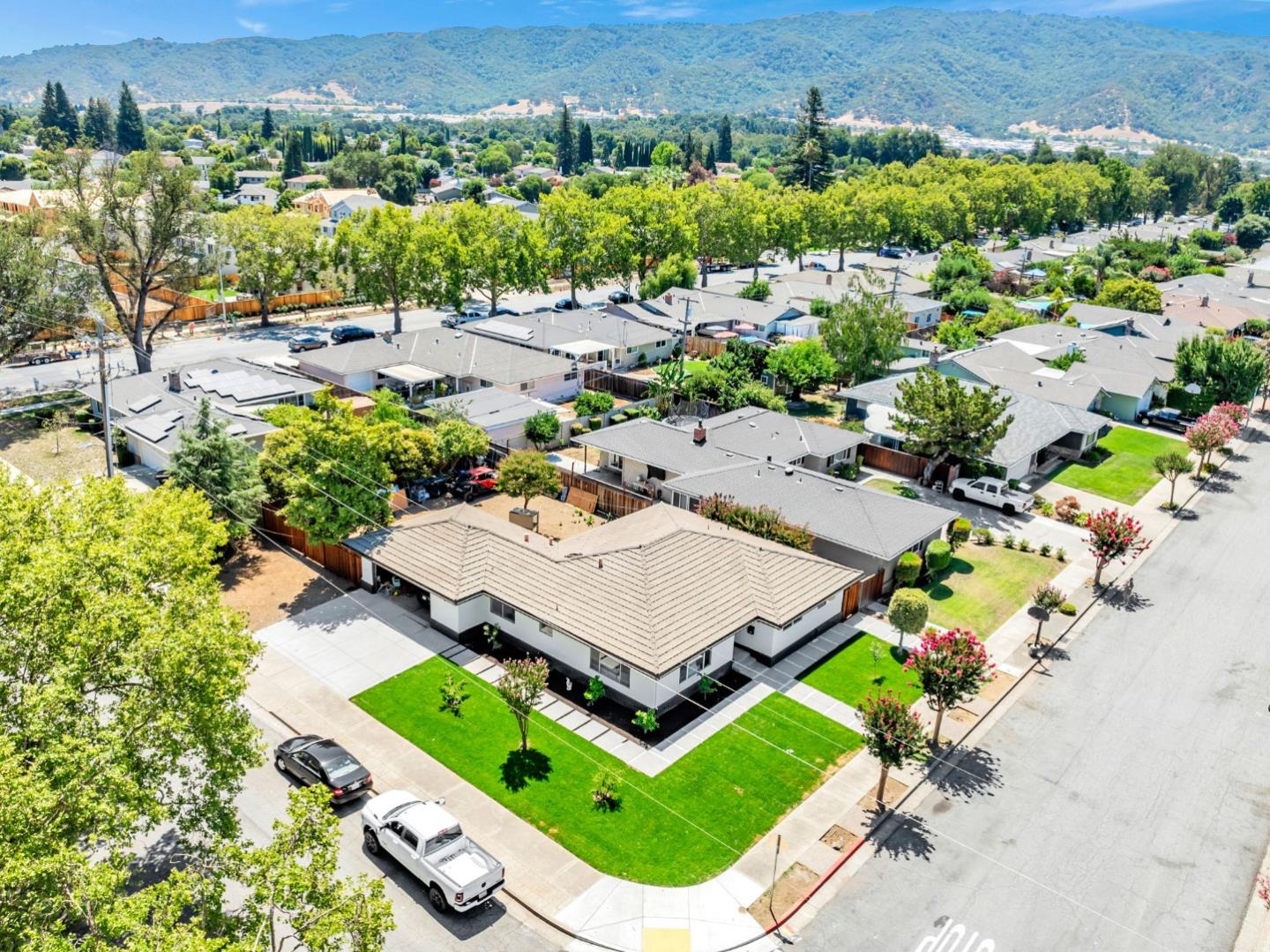 Detail Gallery Image 45 of 47 For 700 Eschenburg Dr, Gilroy,  CA 95020 - 3 Beds | 2 Baths