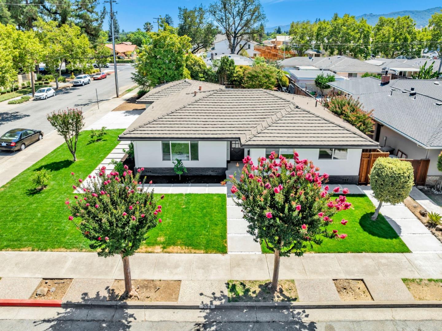 Detail Gallery Image 6 of 47 For 700 Eschenburg Dr, Gilroy,  CA 95020 - 3 Beds | 2 Baths