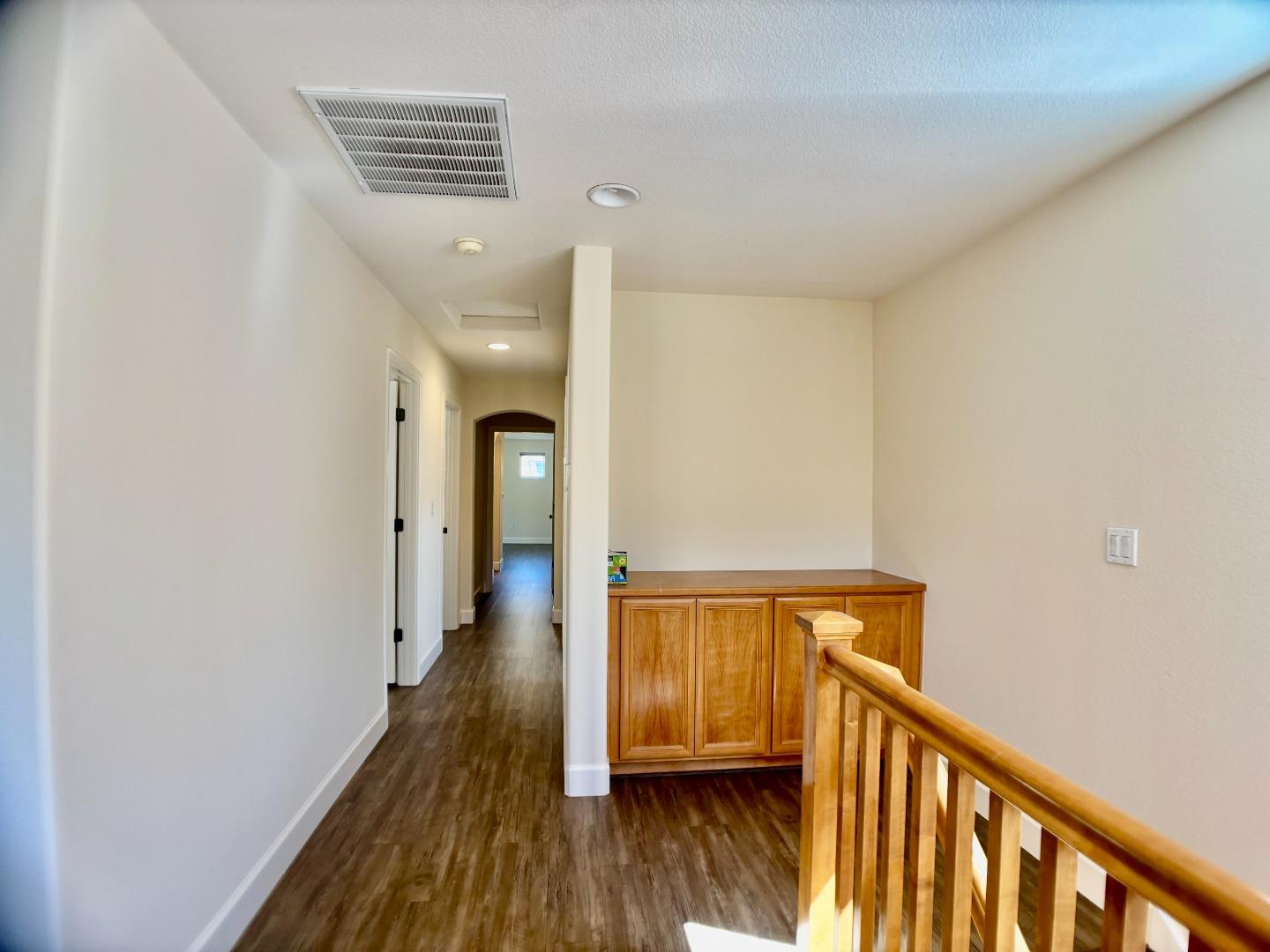 Detail Gallery Image 17 of 39 For 4280 Marston Ln, Santa Clara,  CA 95054 - 4 Beds | 3/1 Baths