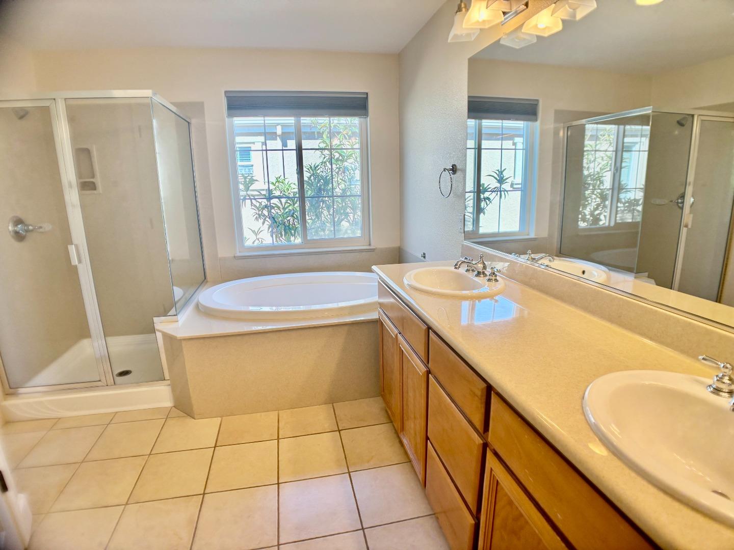 Detail Gallery Image 27 of 39 For 4280 Marston Ln, Santa Clara,  CA 95054 - 4 Beds | 3/1 Baths