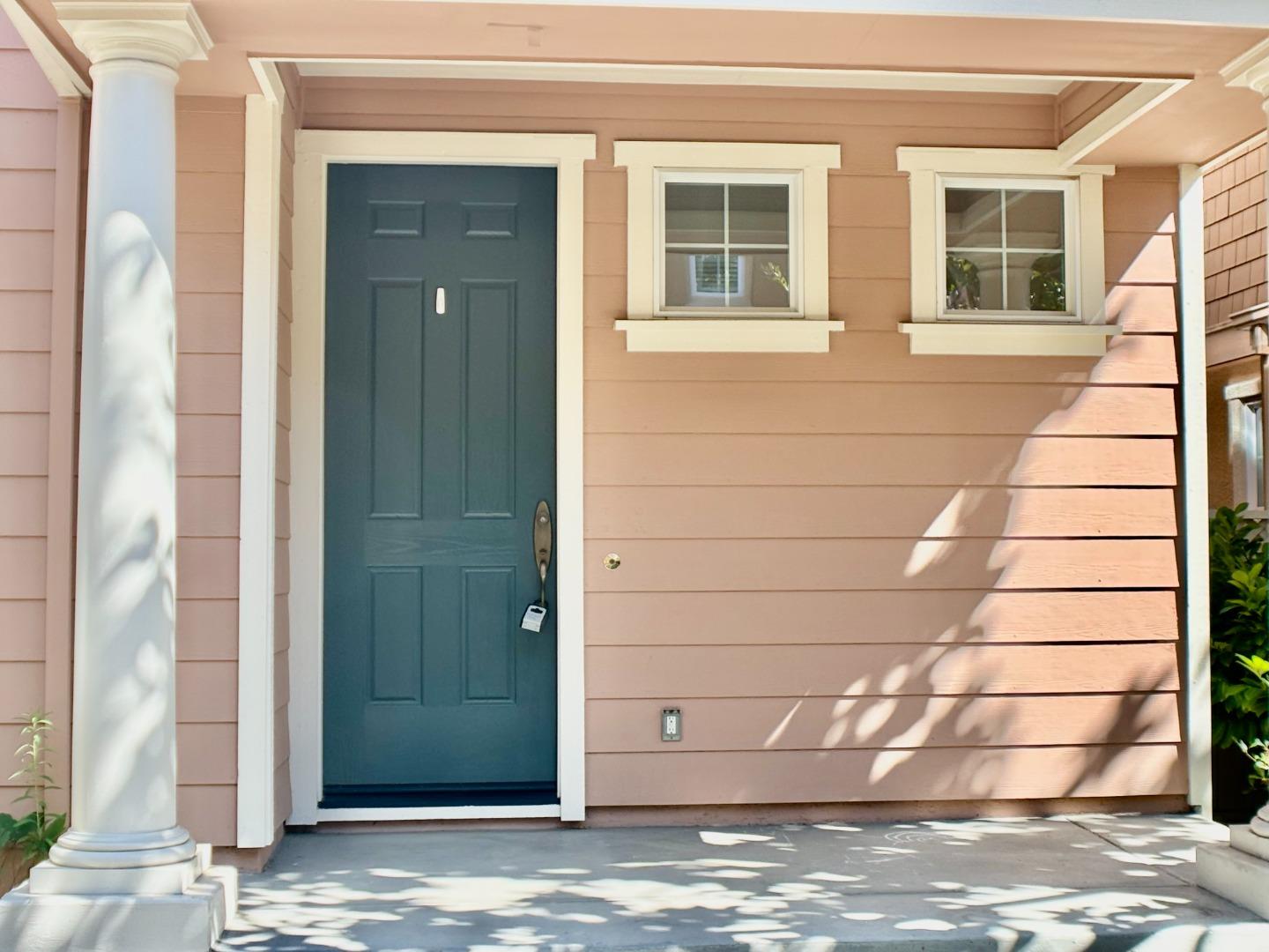 Detail Gallery Image 4 of 39 For 4280 Marston Ln, Santa Clara,  CA 95054 - 4 Beds | 3/1 Baths