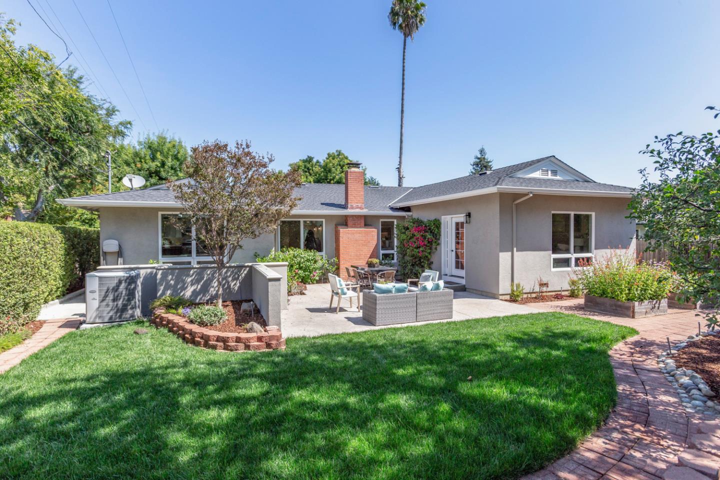 Detail Gallery Image 24 of 38 For 892 W Knickerbocker Dr, Sunnyvale,  CA 94087 - 3 Beds | 2/1 Baths