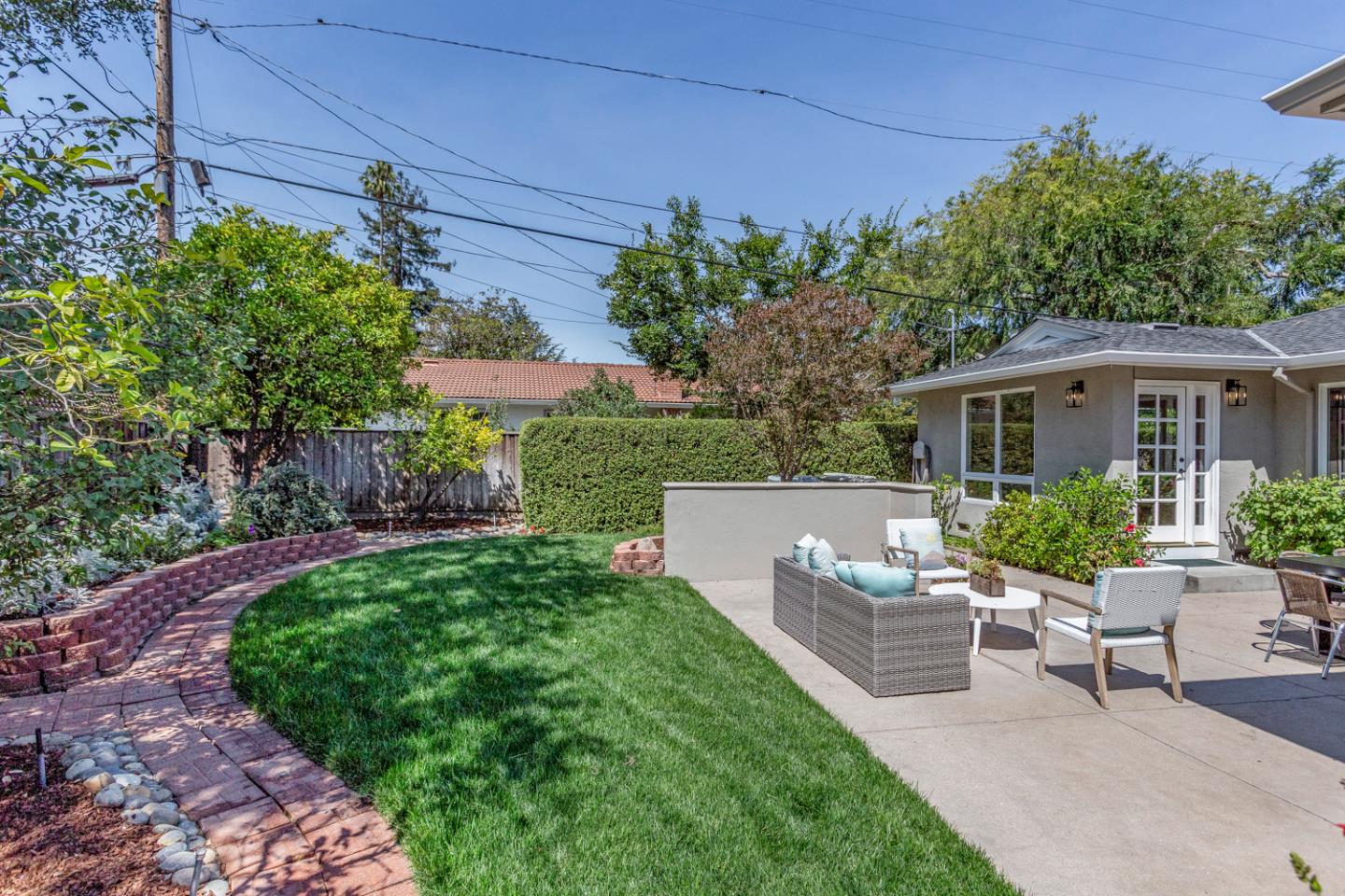Detail Gallery Image 29 of 38 For 892 W Knickerbocker Dr, Sunnyvale,  CA 94087 - 3 Beds | 2/1 Baths