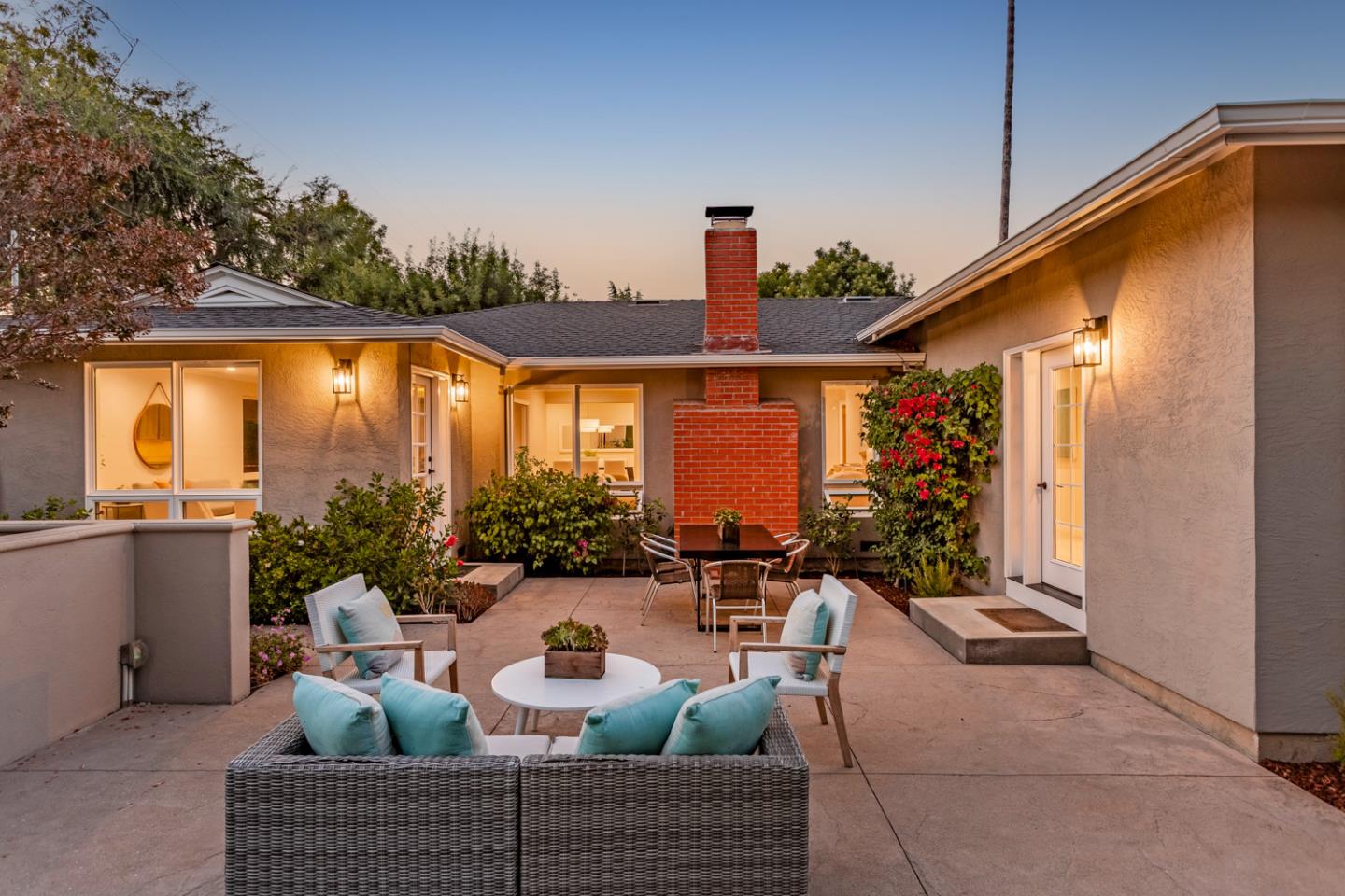 Detail Gallery Image 31 of 38 For 892 W Knickerbocker Dr, Sunnyvale,  CA 94087 - 3 Beds | 2/1 Baths