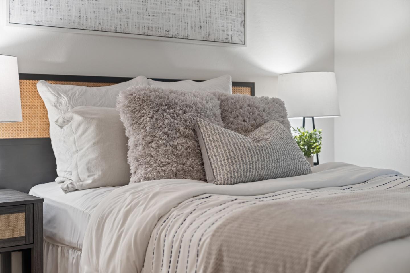 Detail Gallery Image 29 of 62 For 675 Sharon Park Dr #101,  Menlo Park,  CA 94025 - 2 Beds | 2 Baths