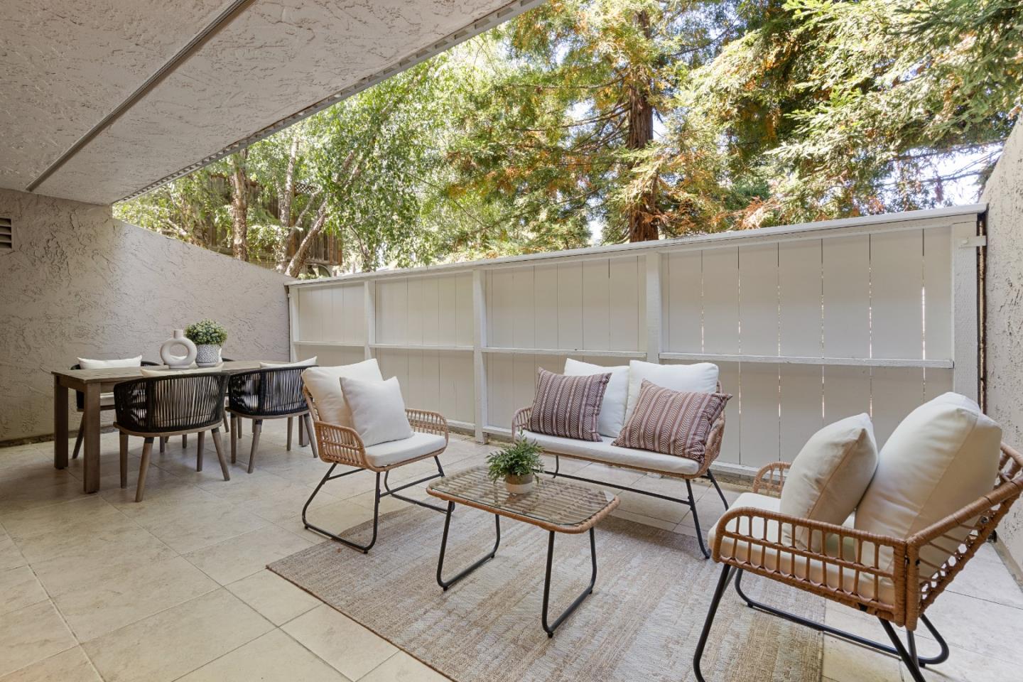 Detail Gallery Image 35 of 62 For 675 Sharon Park Dr #101,  Menlo Park,  CA 94025 - 2 Beds | 2 Baths