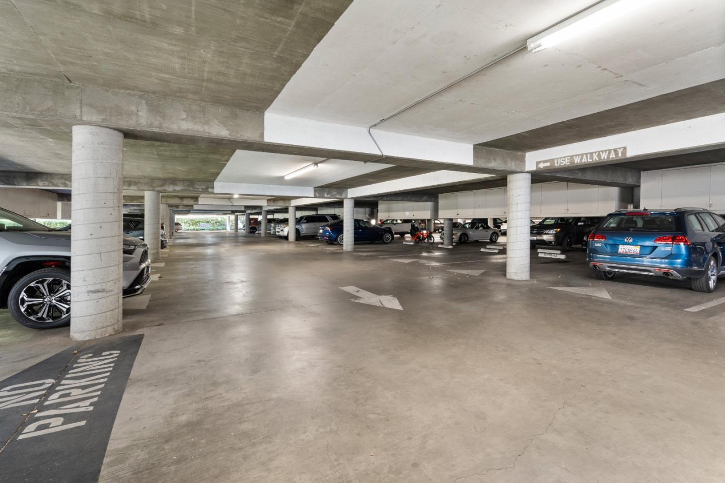 Detail Gallery Image 42 of 62 For 675 Sharon Park Dr #101,  Menlo Park,  CA 94025 - 2 Beds | 2 Baths