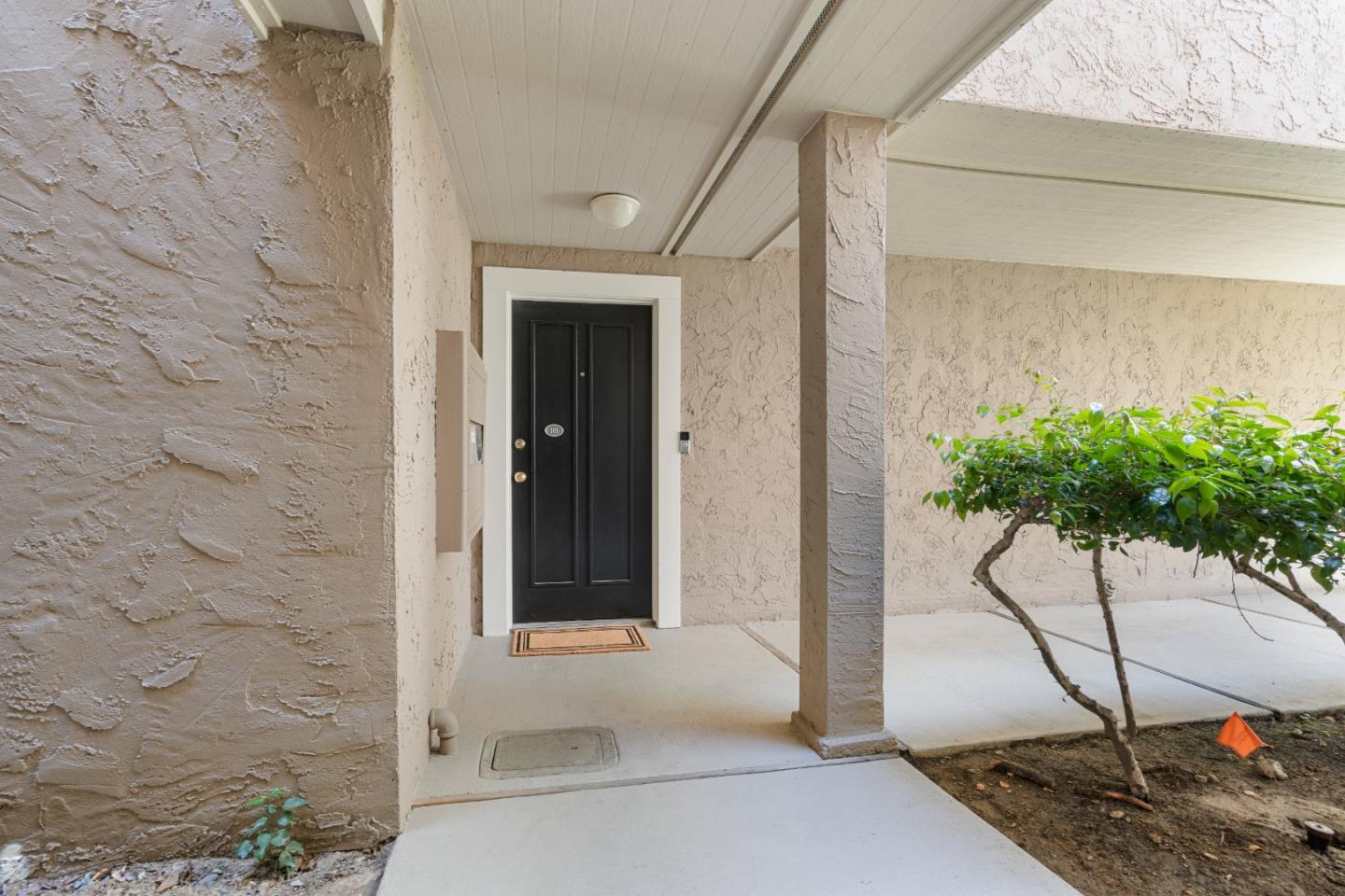 Detail Gallery Image 5 of 62 For 675 Sharon Park Dr #101,  Menlo Park,  CA 94025 - 2 Beds | 2 Baths