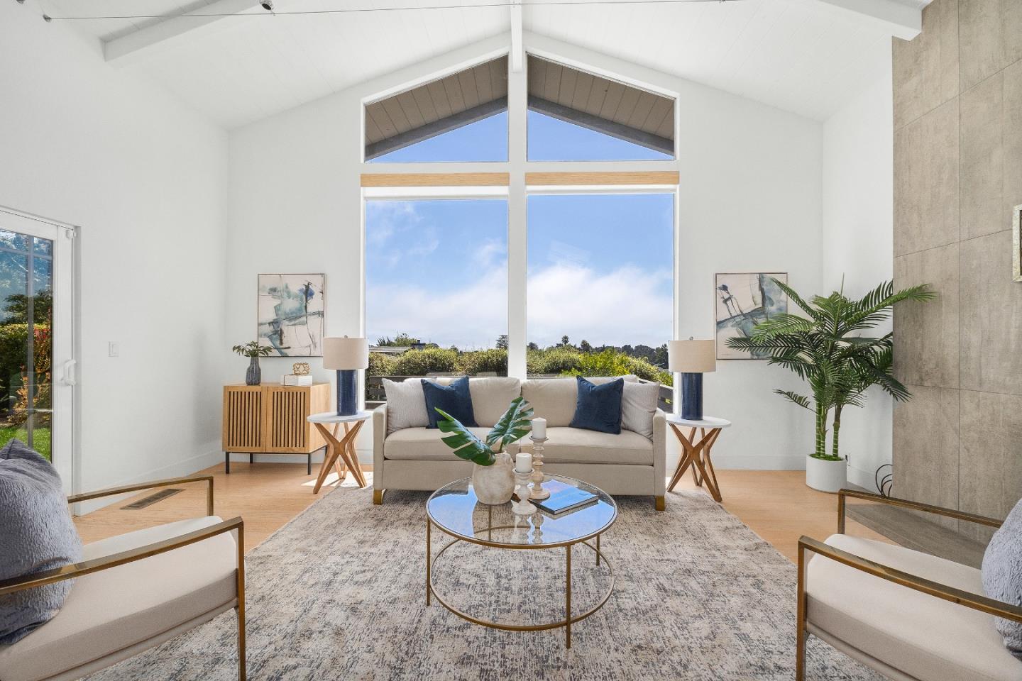 Detail Gallery Image 16 of 56 For 230 Thunderbird Dr, Aptos,  CA 95003 - 3 Beds | 3 Baths