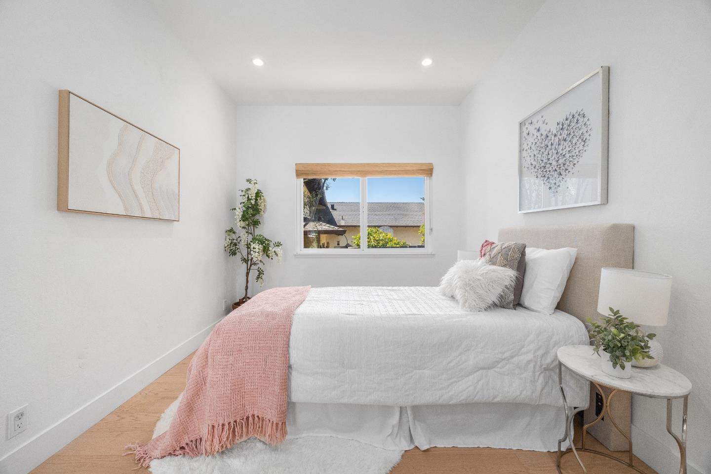 Detail Gallery Image 21 of 56 For 230 Thunderbird Dr, Aptos,  CA 95003 - 3 Beds | 3 Baths