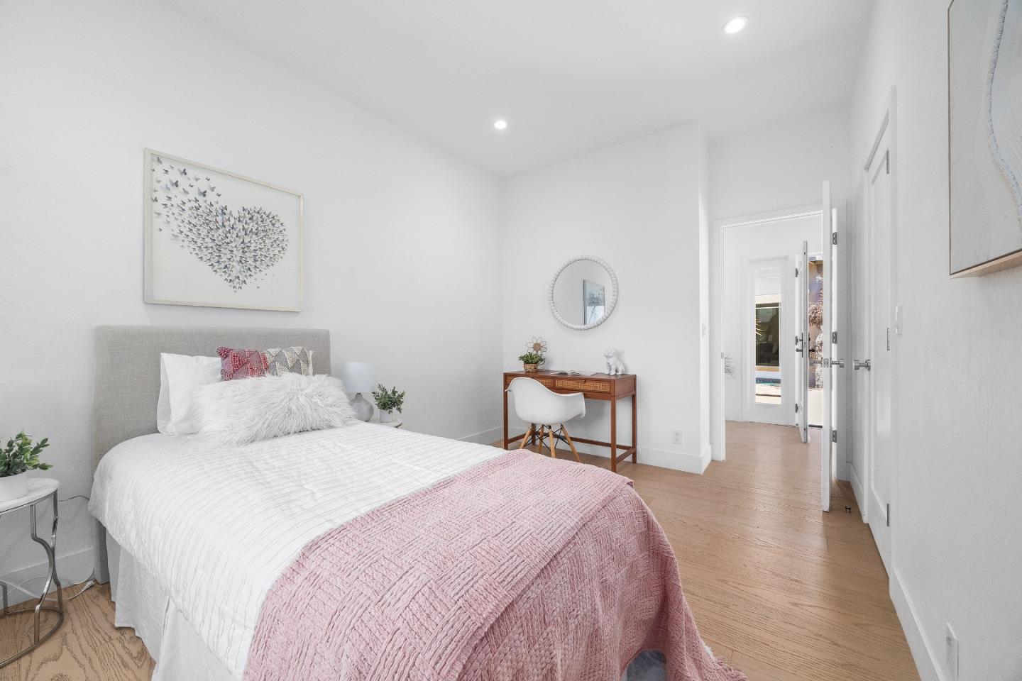 Detail Gallery Image 22 of 56 For 230 Thunderbird Dr, Aptos,  CA 95003 - 3 Beds | 3 Baths
