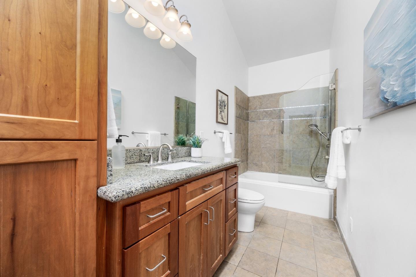 Detail Gallery Image 24 of 56 For 230 Thunderbird Dr, Aptos,  CA 95003 - 3 Beds | 3 Baths
