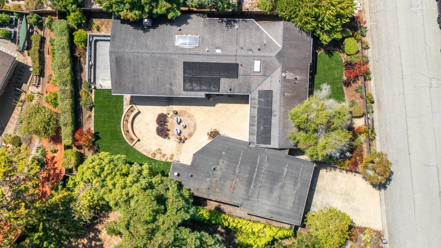 Detail Gallery Image 3 of 56 For 230 Thunderbird Dr, Aptos,  CA 95003 - 3 Beds | 3 Baths